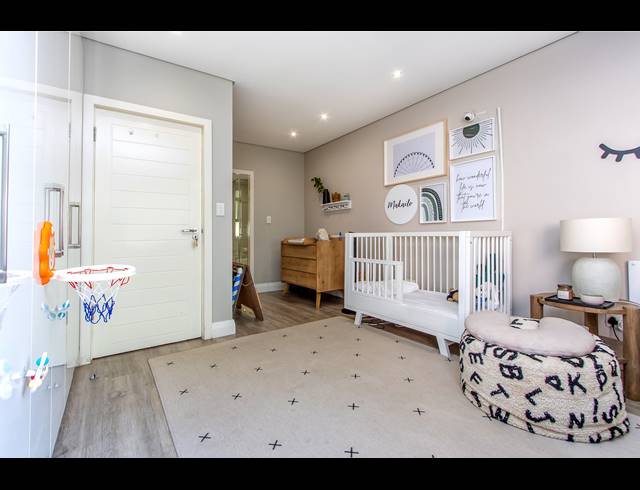 2 BEDROOM APARTMENT TO LET IN ROSEBANK